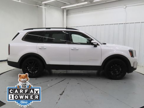 Used 2024 Kia Telluride SX Prestige X-Line AWD/4WD image 2