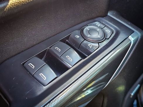 Used 2020 GMC Sierra 1500 AT4 w/ AT4 Premium Package image 12