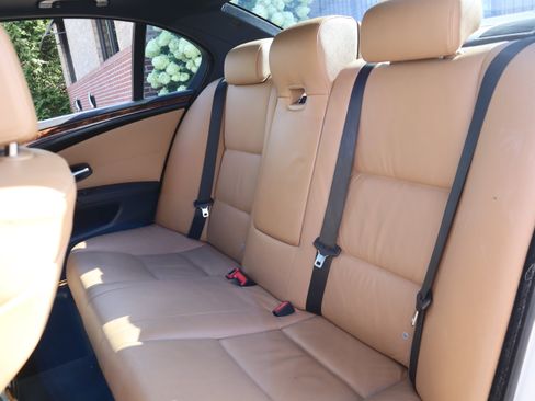 Used 2009 BMW 528i Sedan RWD image 26