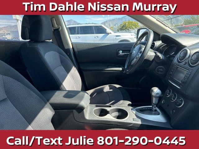 Used 2013 Nissan Rogue SV w/ Premium Pkg AWD/4WD image 21
