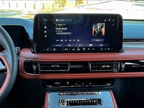 New 2025 Lincoln Aviator Reserve w/ Illumination Package image 7