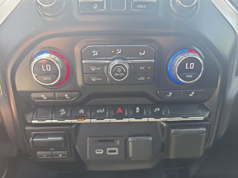 Used 2020 Chevrolet Silverado 1500 LT Trail Boss AWD/4WD image 19