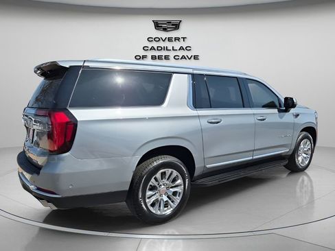 Used 2025 GMC Yukon XL Denali image 9