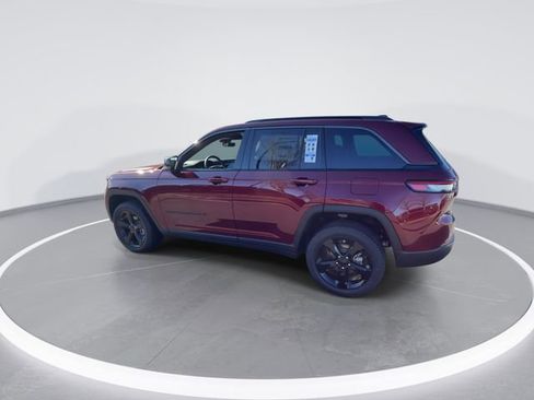 New 2026 Jeep Grand Cherokee Limited w/ Limited Altitude Package image 6