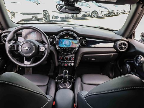Used 2024 MINI Cooper S FWD image 23