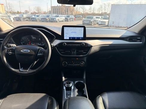 Used 2020 Ford Escape SEL image 14