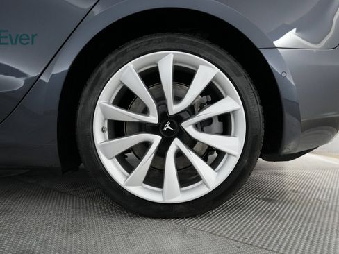 Used 2019 Tesla Model 3 Standard Range Plus RWD image 17