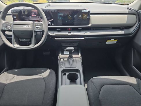 New 2027 Kia Seltos S FWD image 12