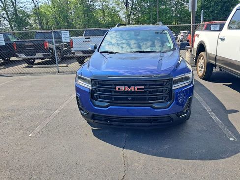 Used 2023 GMC Acadia SLT w/ Elevation Edition AWD/4WD image 5