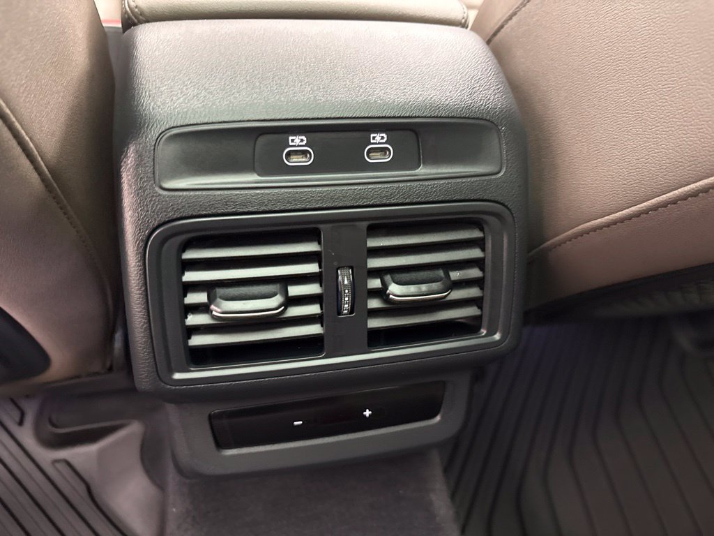 Used 2025 Audi Q5 Premium AWD/4WD image 32
