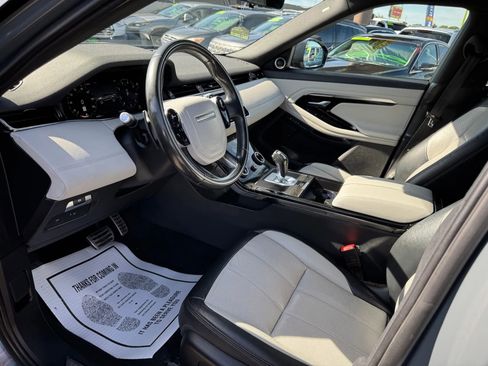 Used 2020 Land Rover Range Rover Evoque First Edition image 9