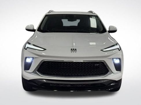 Used 2024 Buick Encore GX Sport Touring w/ Comfort Package image 3