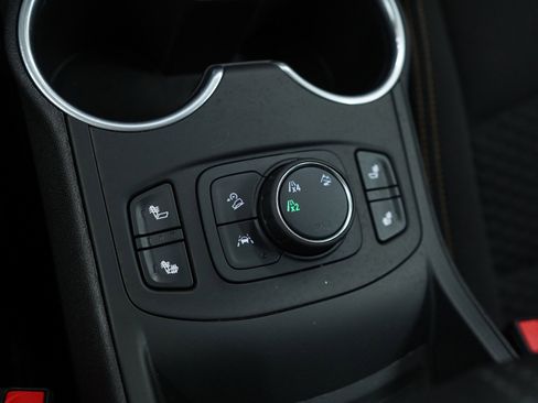 Used 2021 GMC Terrain SLE w/ Driver Convenience Package image 22