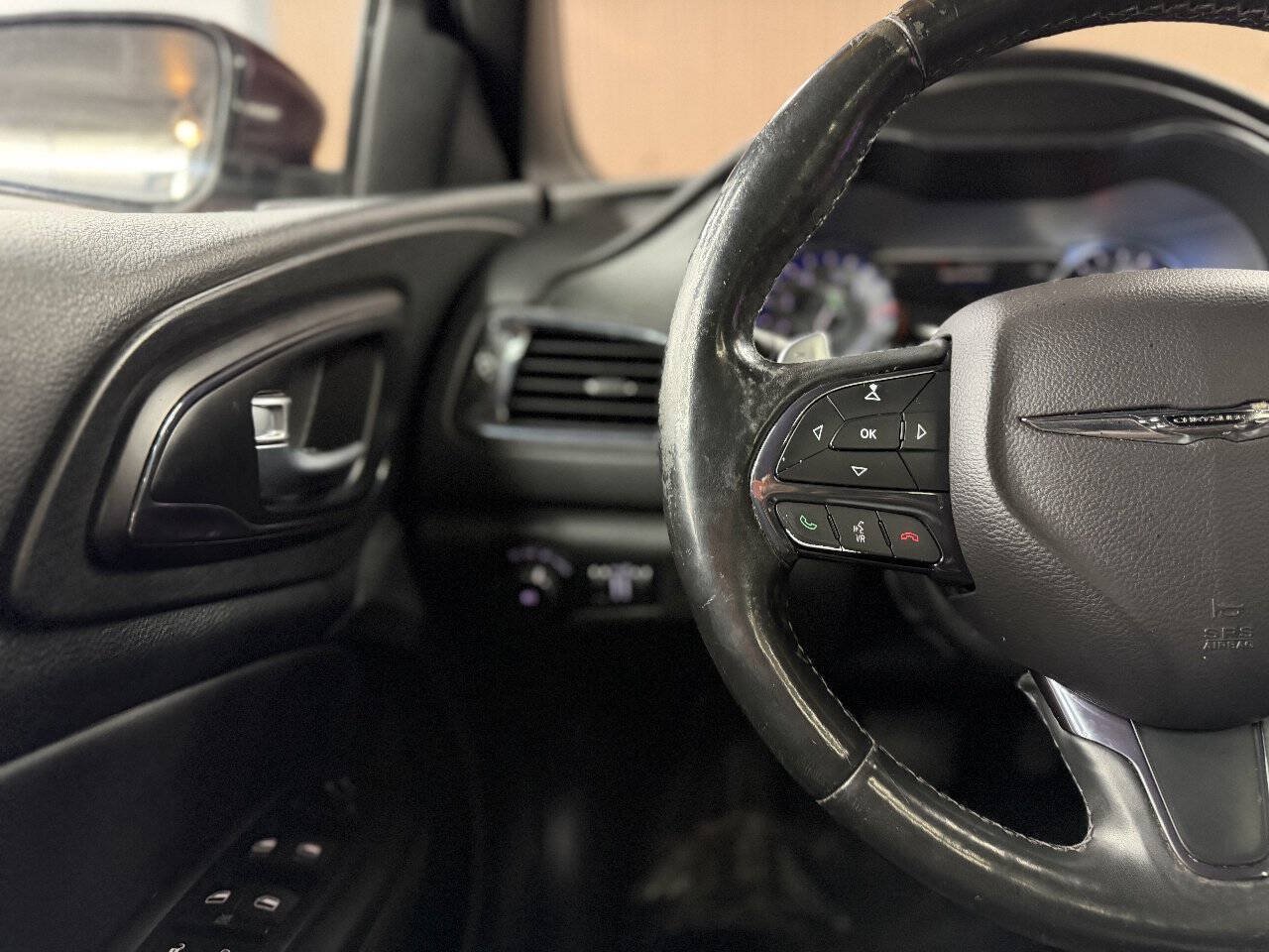Used 2016 Chrysler 200 S w/ Comfort Group AWD/4WD image 20