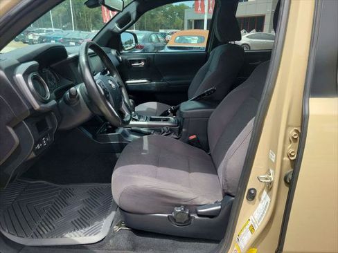 Certified 2019 Toyota Tacoma TRD Sport RWD image 14