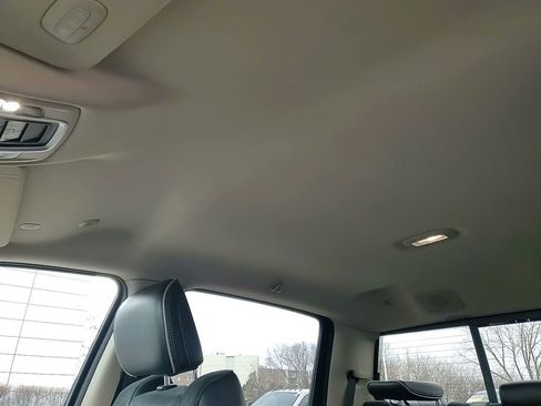 Used 2021 RAM 1500 Laramie image 36