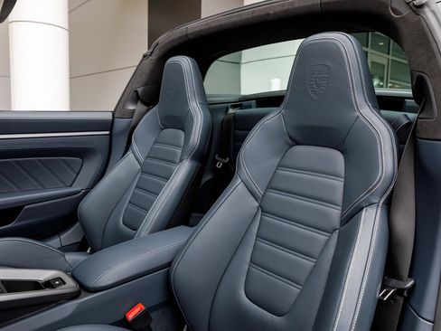 Used 2024 Porsche 911 Targa 4S image 46