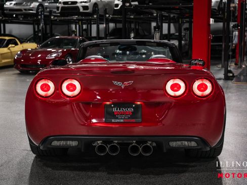 Used 2010 Chevrolet Corvette Grand Sport w/ Preferred Equipment Group RWD image 4