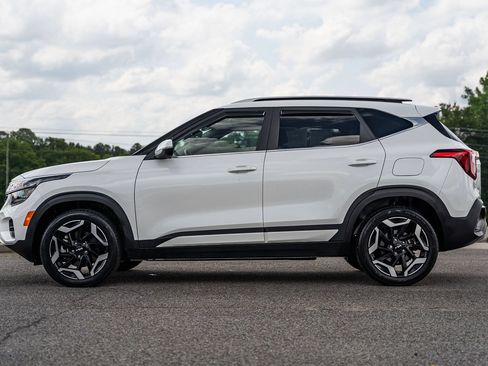 Used 2024 Kia Seltos SX w/ SX Sunroof Package AWD/4WD image 4