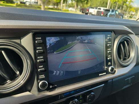 Certified 2023 Toyota Tacoma SR5 RWD image 31