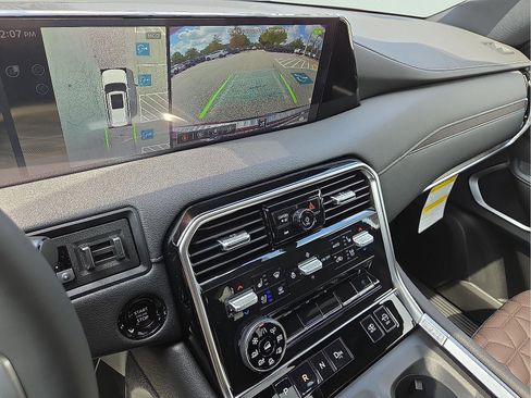 New 2026 Nissan Armada Platinum Reserve image 18