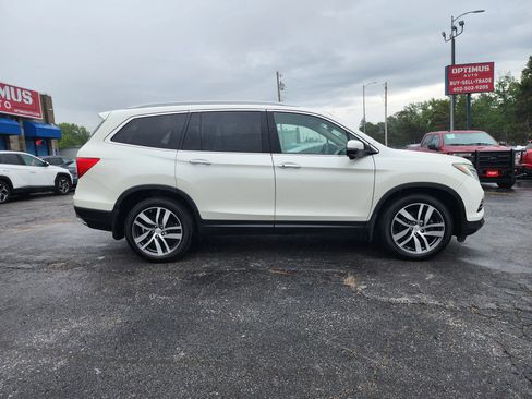 Used 2016 Honda Pilot Touring image 8