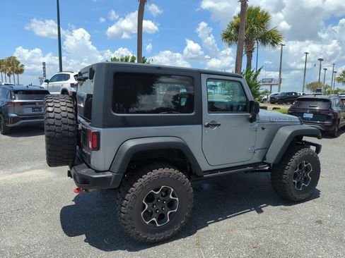 Used 2016 Jeep Wrangler Rubicon AWD/4WD image 5