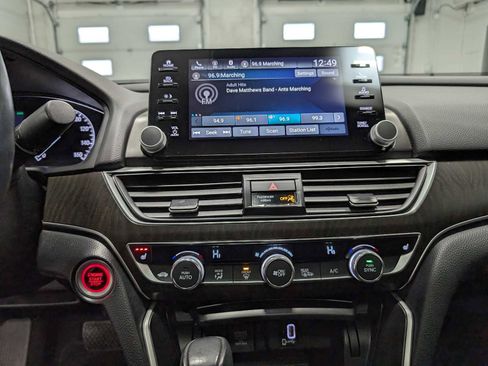 Used 2020 Honda Accord EX-L image 32
