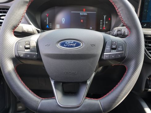 Used 2024 Ford Escape ST-Line w/ Tech Pack #1 AWD/4WD image 25