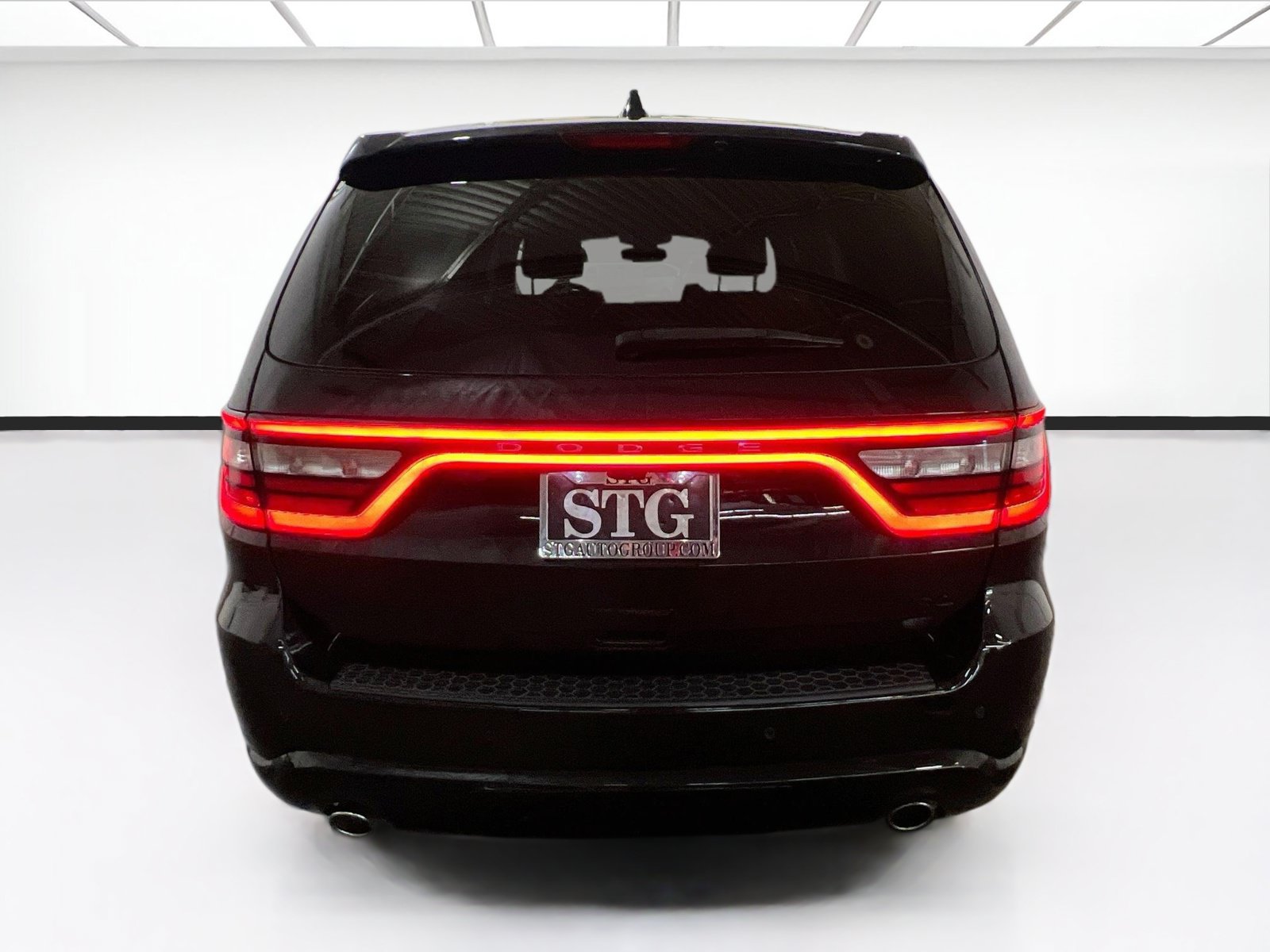 Used 2020 Dodge Durango R/T w/ Blacktop Package RWD image 5