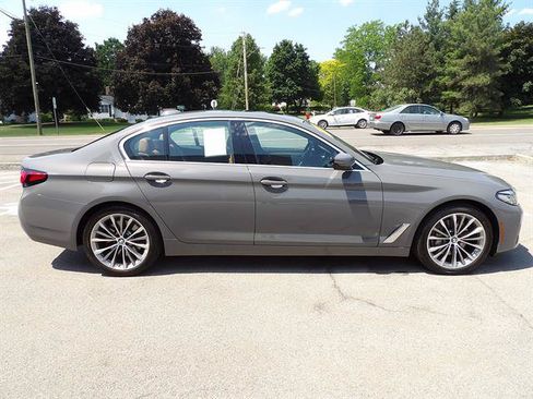 Used 2022 BMW 540i xDrive w/ Convenience Package AWD/4WD image 7