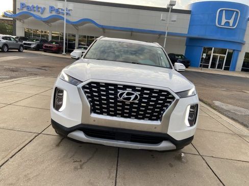 Used 2020 Hyundai Palisade SEL FWD image 3