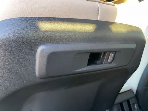 Used 2026 BMW X3 xDrive30 w/ M Sport Package image 13