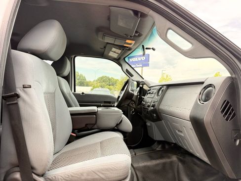 Used 2016 Ford F450 XL w/ Power Equipment Group AWD/4WD image 34