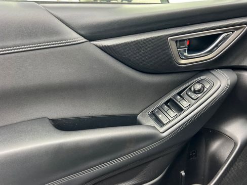 Used 2024 Subaru Forester Premium image 12