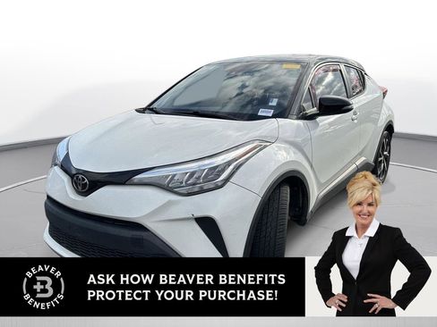 Used 2020 Toyota C-HR XLE image 1