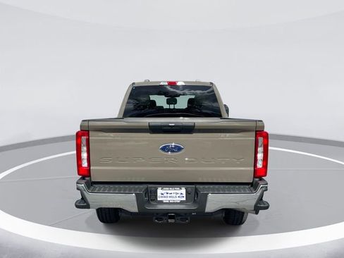 New 2026 Ford F250 4x4 Crew Cab Super Duty image 5