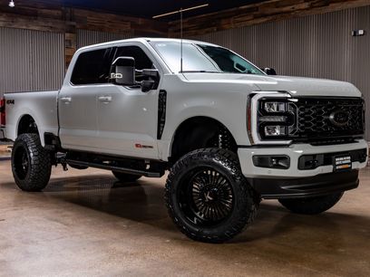 Used 2026 Ford F250 Lariat w/ Black Appearance Package