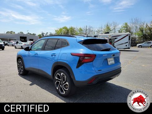 Used 2024 Chevrolet Trax RS w/ Sunroof Package image 4