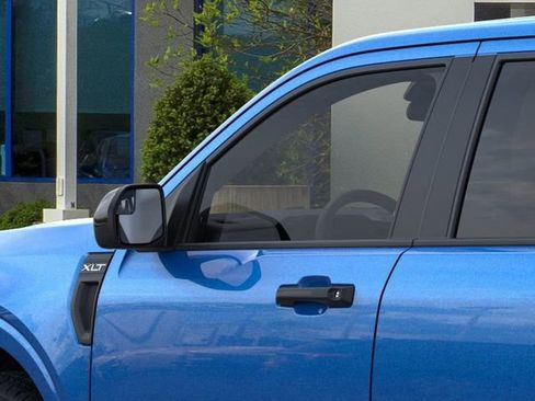 New 2025 Ford Maverick XLT w/ XLT Luxury Package image 21