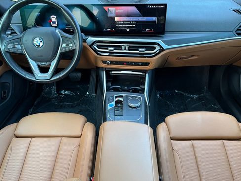 Used 2023 BMW i4 eDrive35 w/ Premium Package RWD image 17
