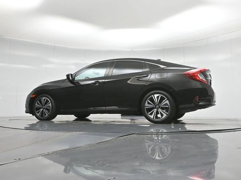 Used 2017 Honda Civic EX-T image 48