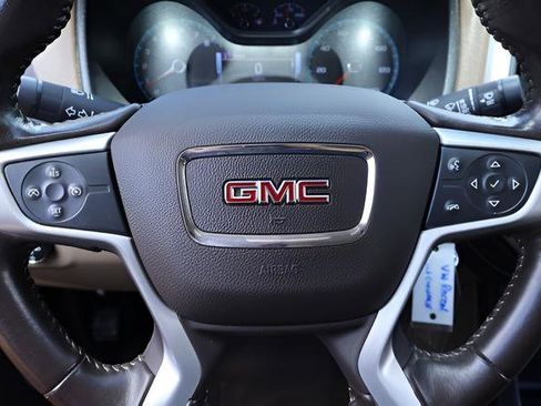 Used 2018 GMC Canyon SLT w/ Trailering Package RWD image 23