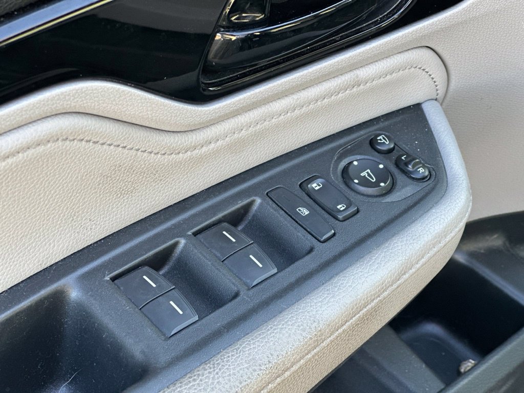 Used 2018 Honda Odyssey Elite image 18