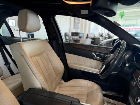Used 2016 Mercedes-Benz E 350 4MATIC Sedan image 22