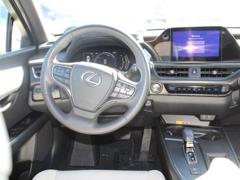 Certified 2025 Lexus UX 300h 300h image 14