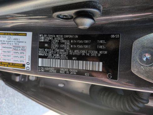 Used 2023 Toyota 4Runner SR5 RWD image 38