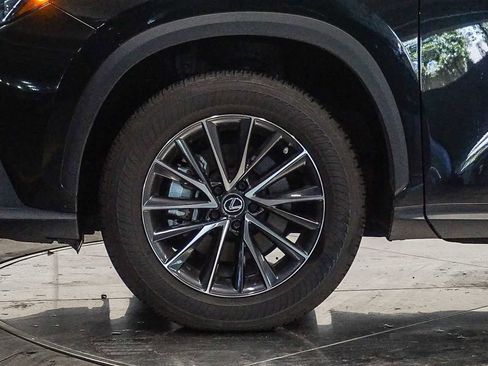 Used 2024 Lexus NX 250 FWD image 9
