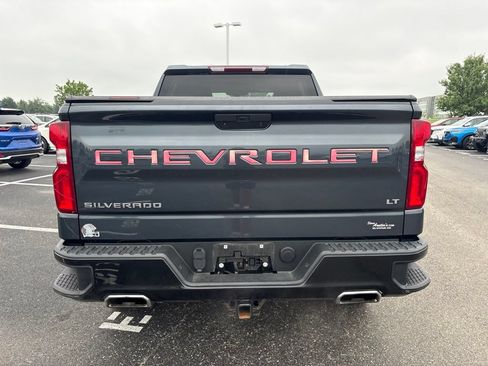 Used 2022 Chevrolet Silverado 1500 LT Trail Boss w/ Bed Protection Package AWD/4WD image 10