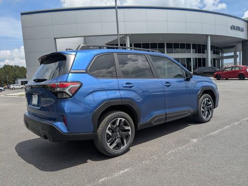 New 2026 Subaru Forester Touring AWD/4WD image 4